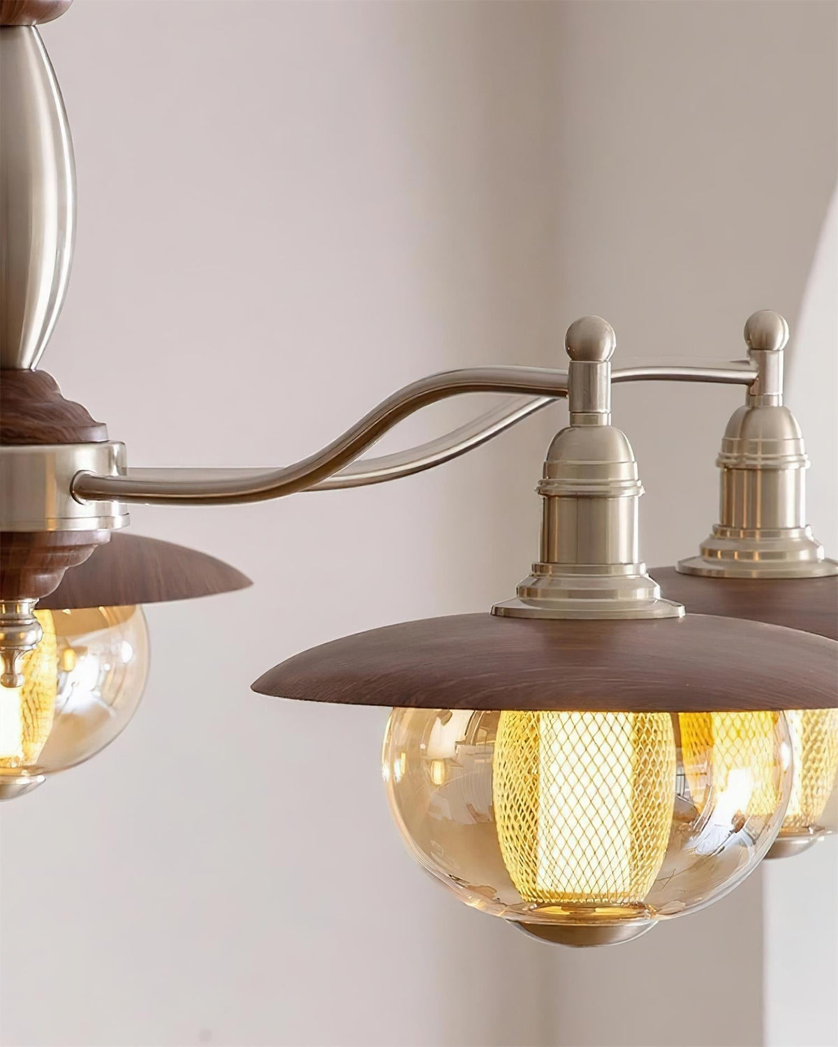 Velaleon candelabru, cu glob