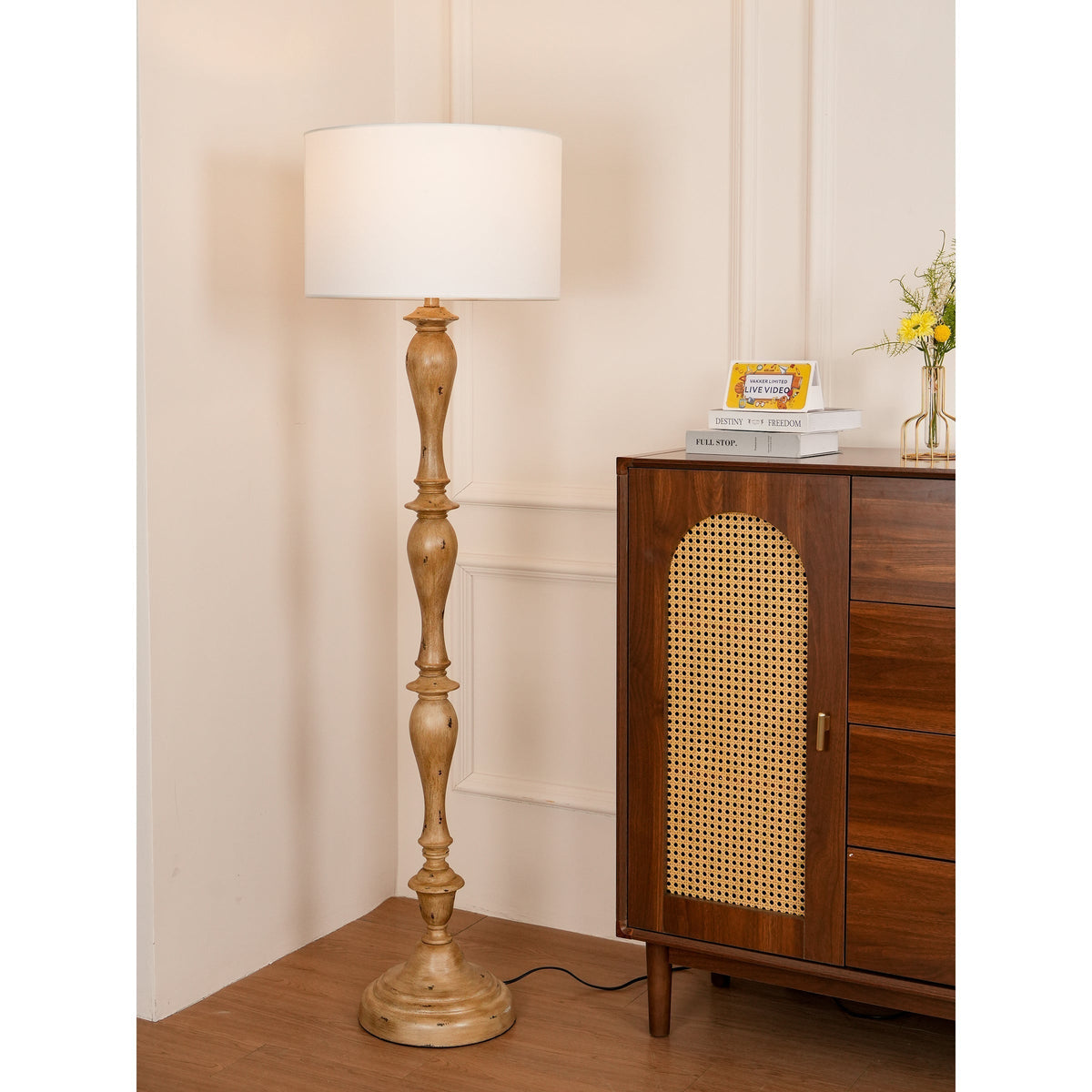 Lampadar cu efect de lemn de coastă