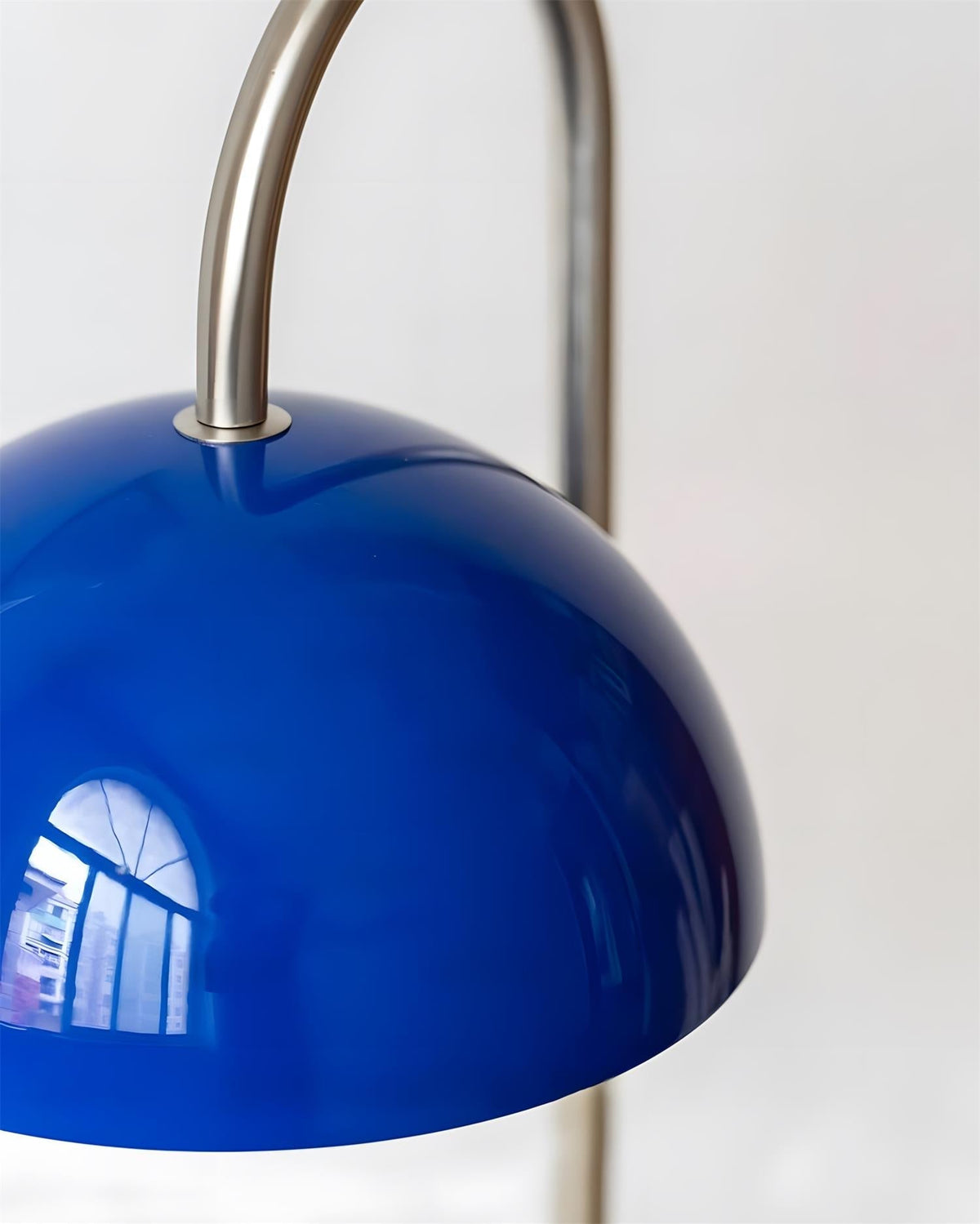 Indigo lampadar