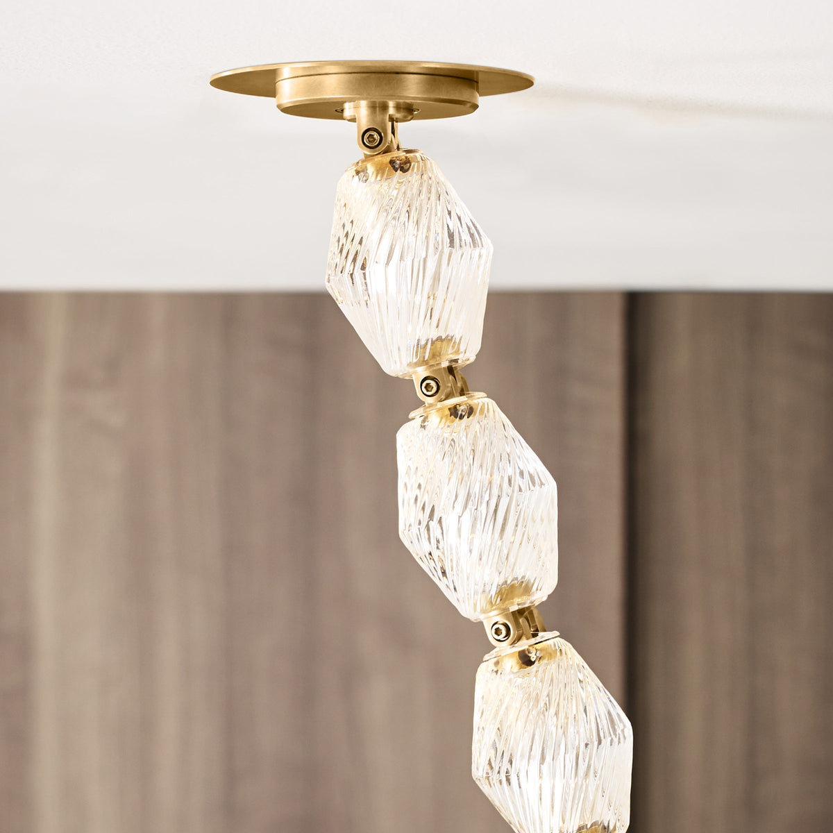 Karma candelabru din sticlă