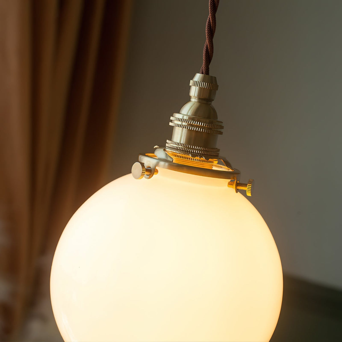 Droplet lampă suspendată