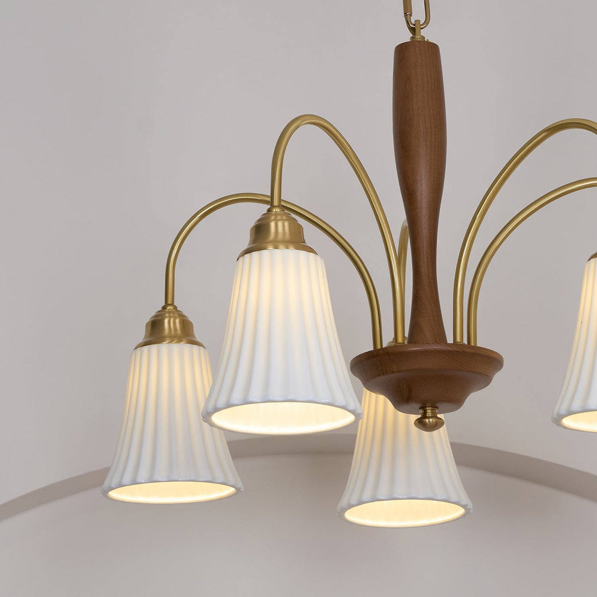Conia candelabru