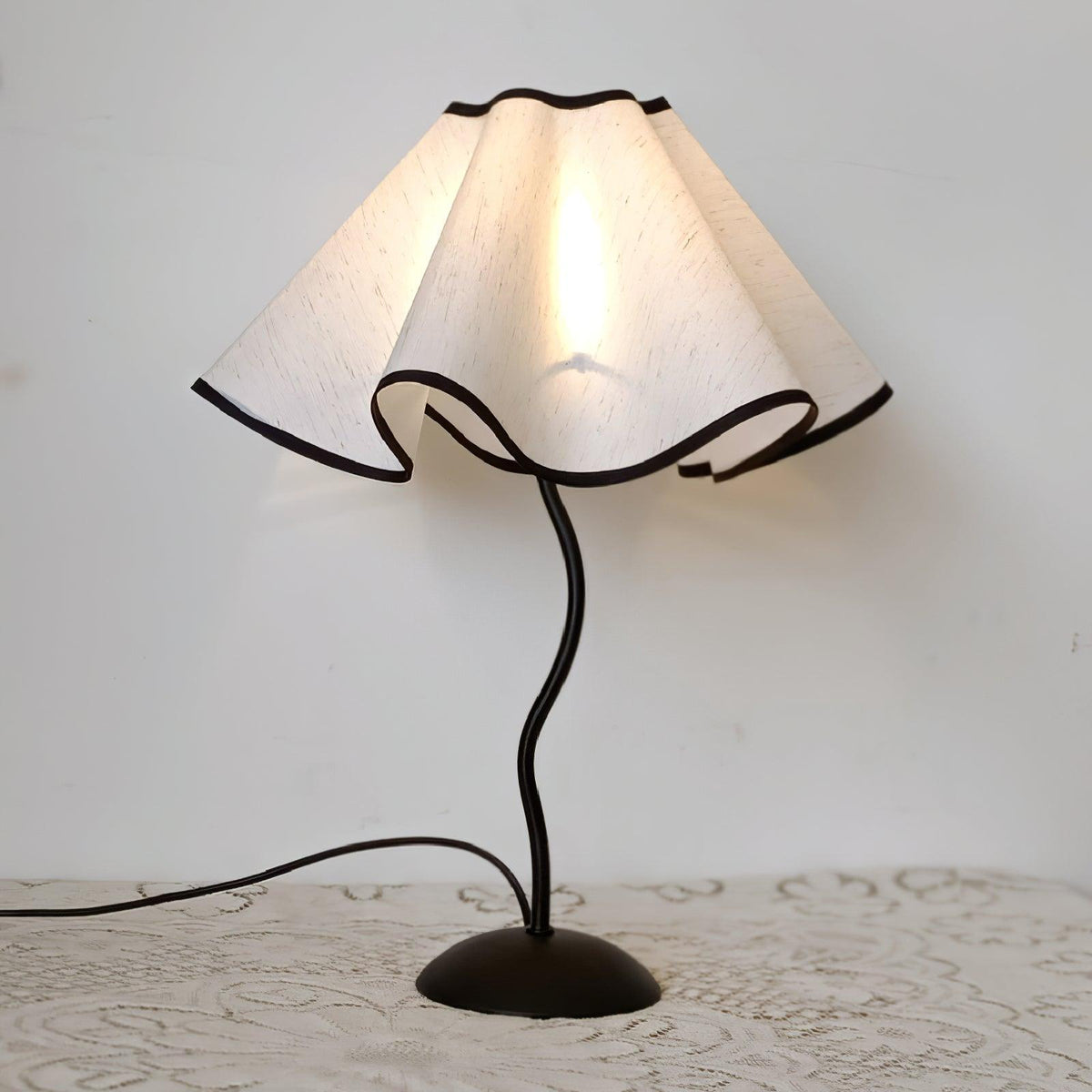 Luminova lampă de masă artistică cu abajur textil