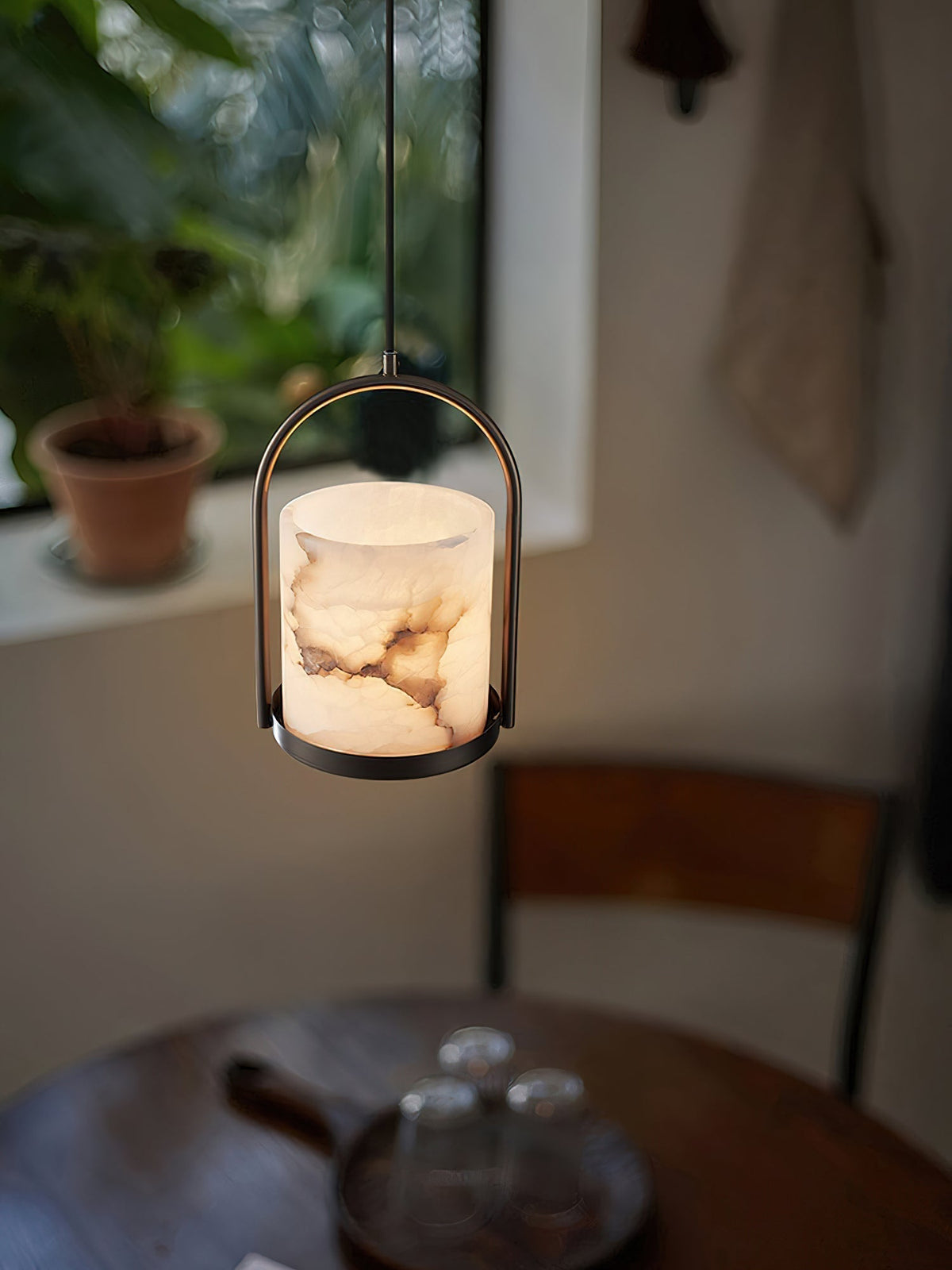 Alora lampă suspendată