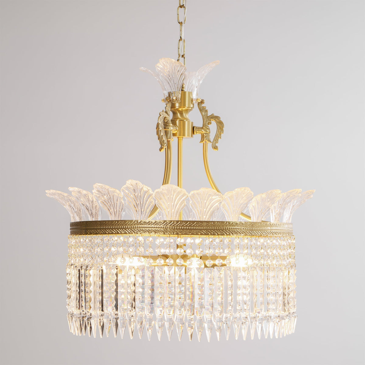 Xelra candelabru din alamă și cristal