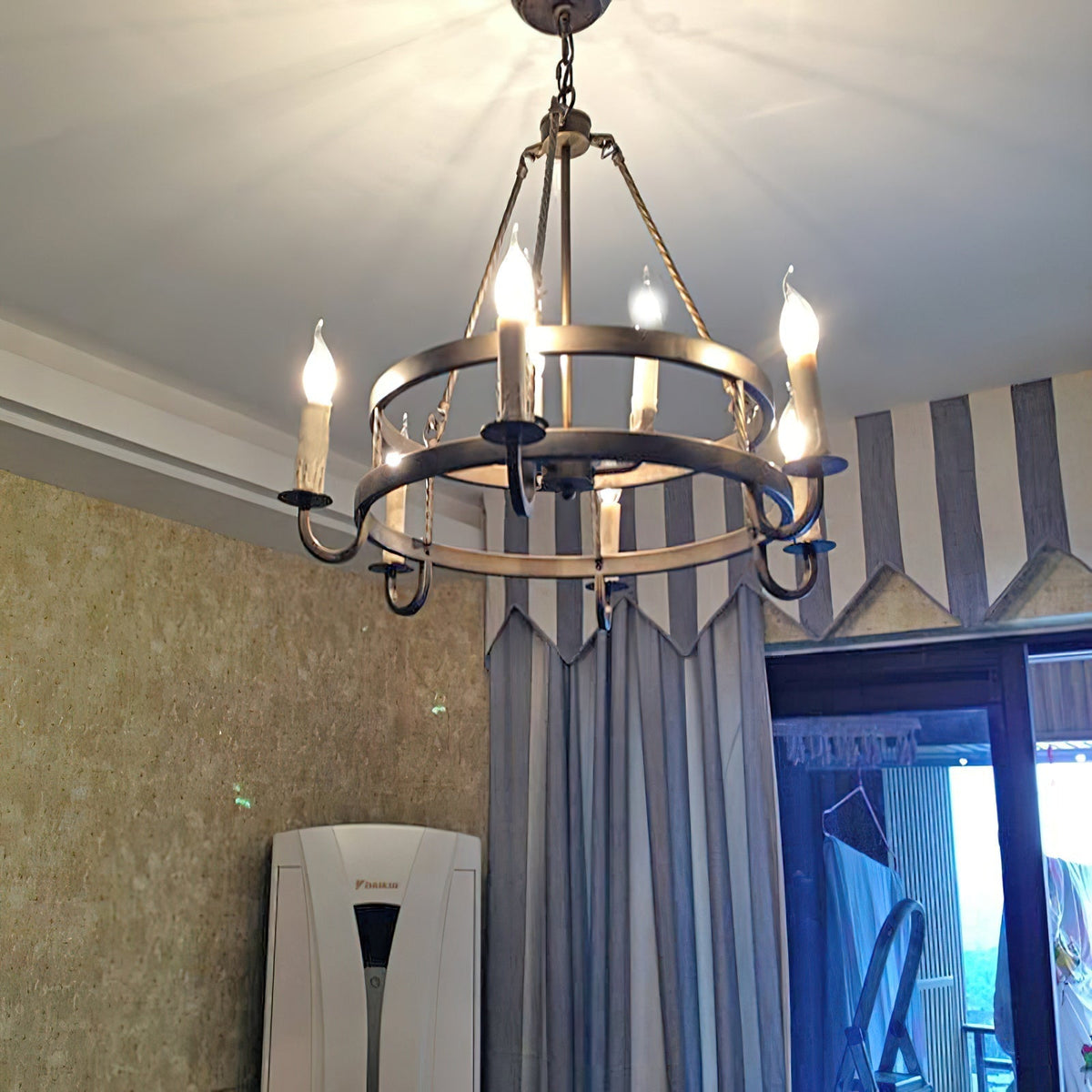Orelerella candelabru