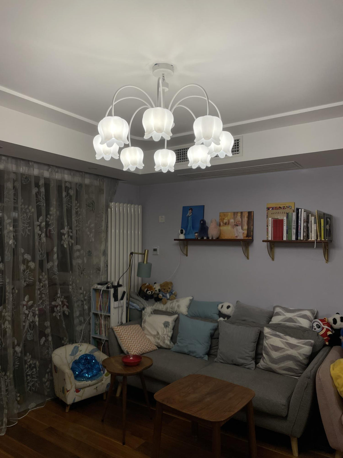 Veleissa candelabru alb, elegant, în formă de clopot, cu abajur, curbat, cu braț, floral
