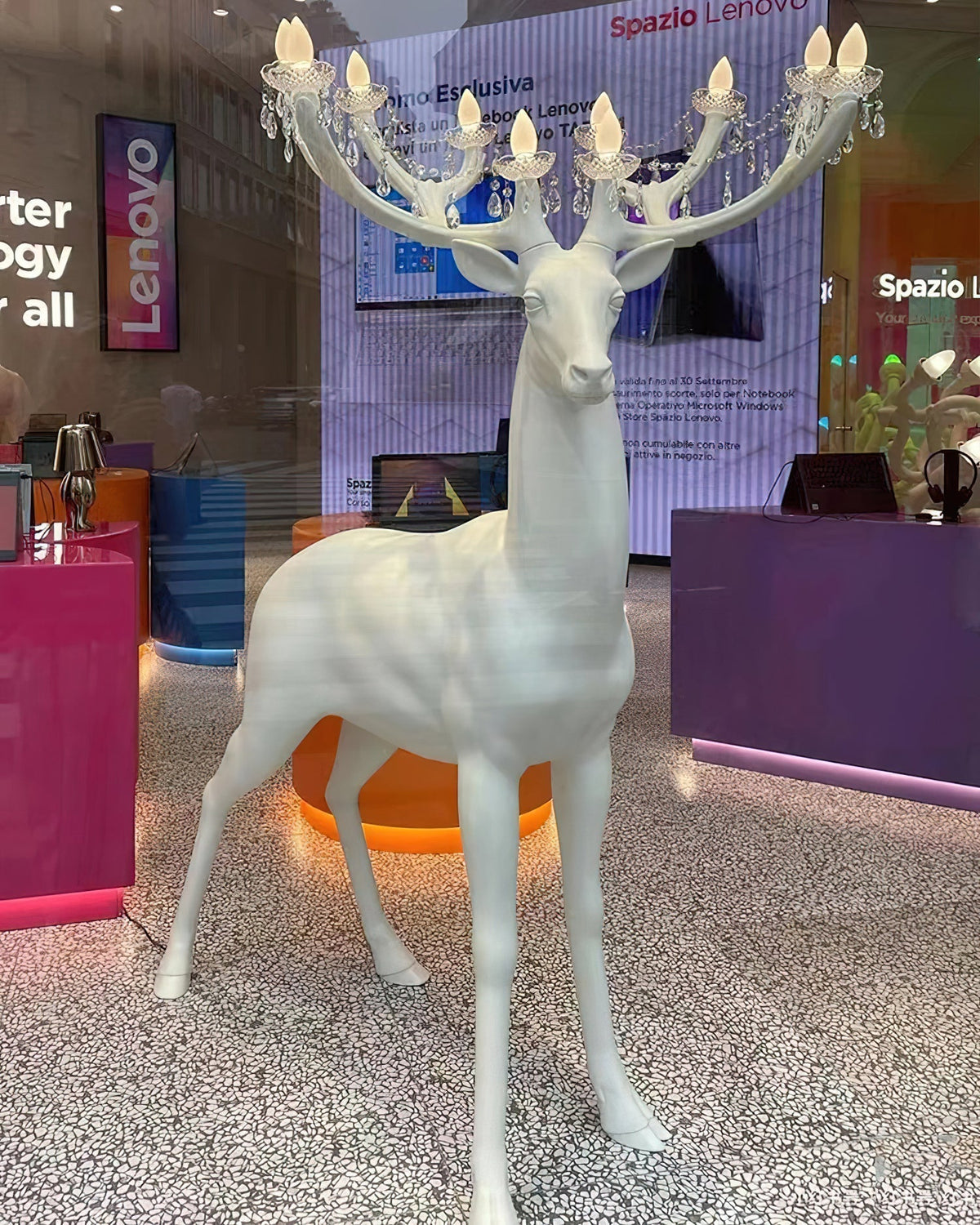Stag Sculpture lampadar