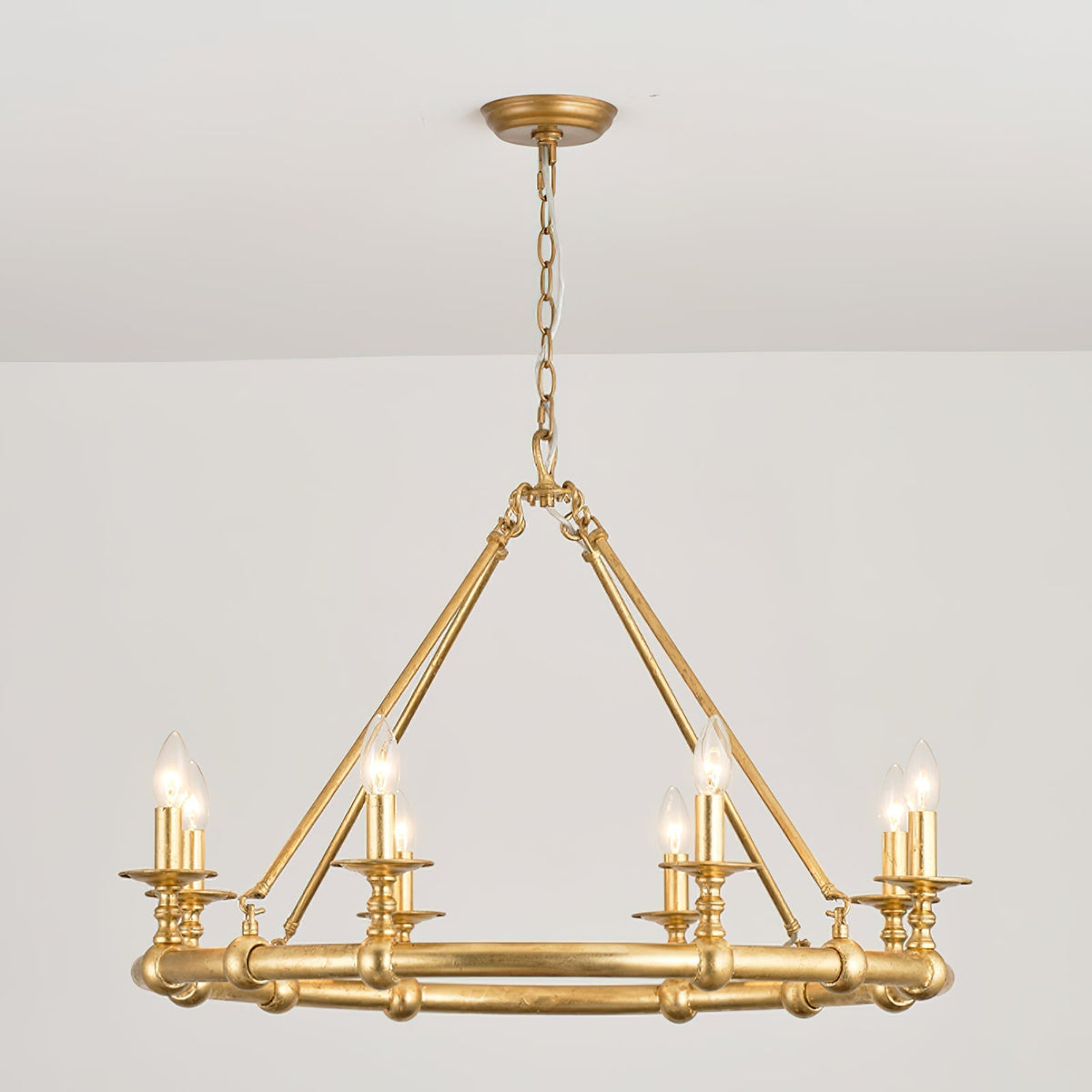 Elaineon candelabru