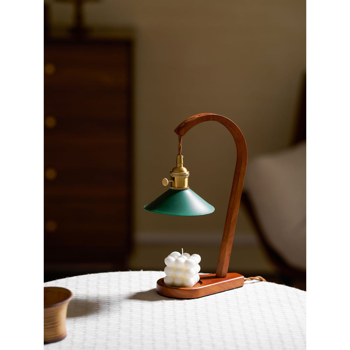 Oreliira lampă de masă