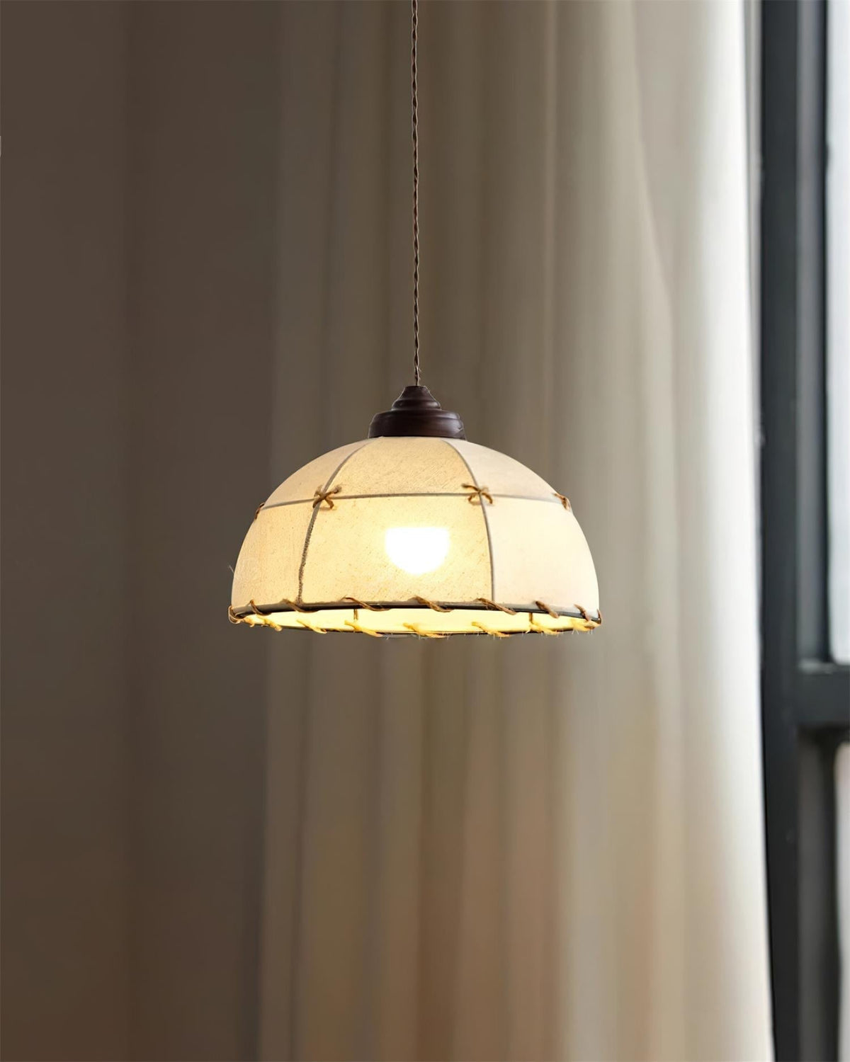 Lampă suspendată cu abajur din țesătură, formă de cupolă, stil vintage minimalist, lumină difuză