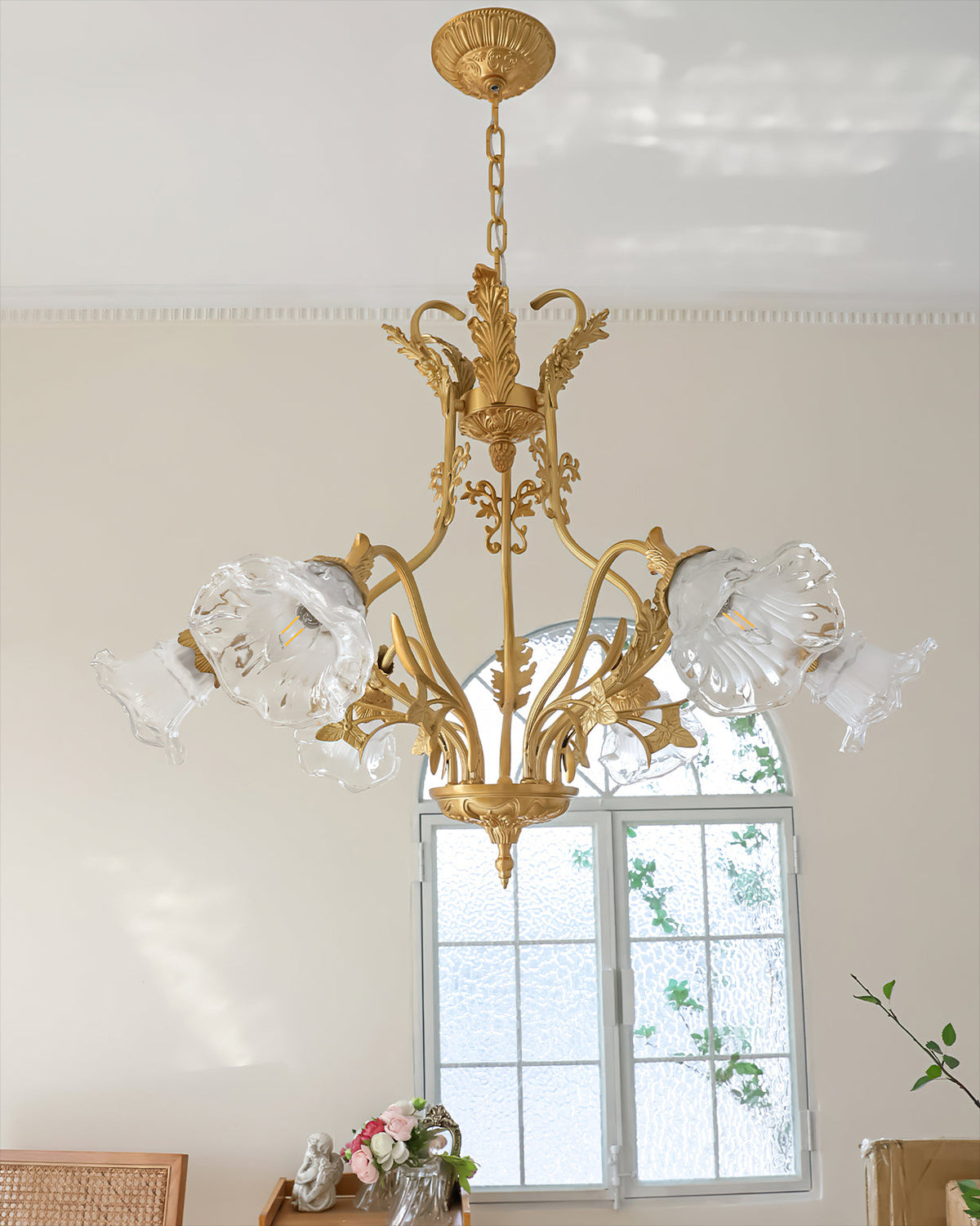 Lumaliel candelabru, cu flori