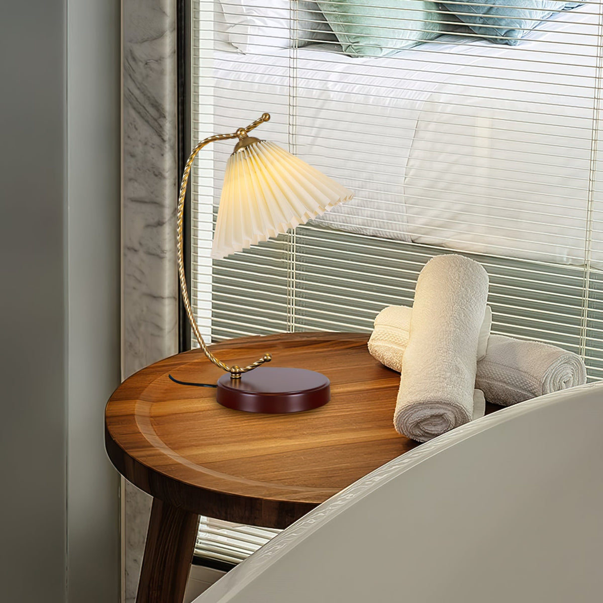 Kostor lampă de masă
