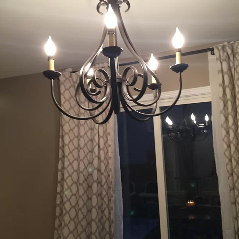 Lioririne candelabru