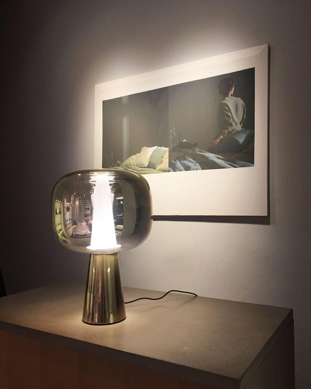 Briq lampă de masă modernă