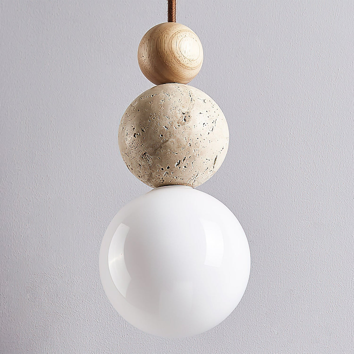 Bit Sphere-Cluster lampă suspendată din travertin