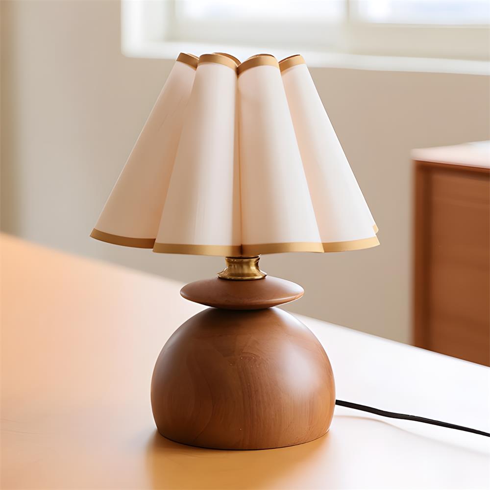 Pudge lampă de masă