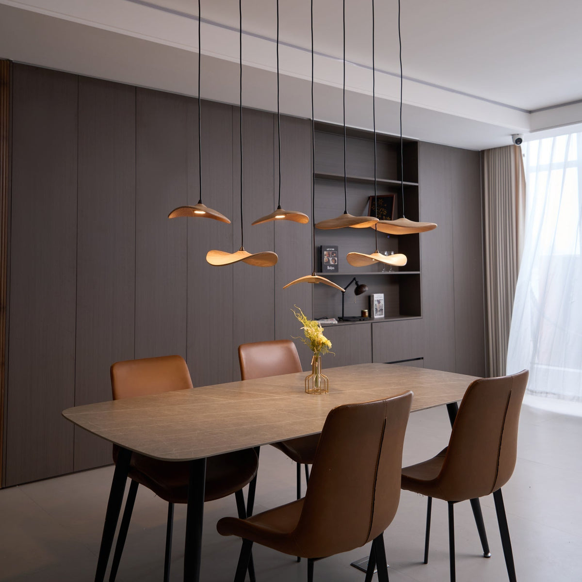 Abbott candelabru  modern minimalist cu frunze goale din lemn