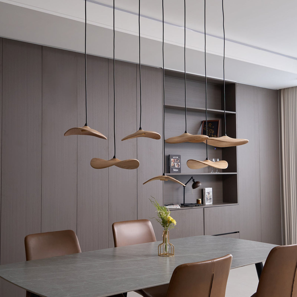 Abbott candelabru  modern minimalist cu frunze goale din lemn