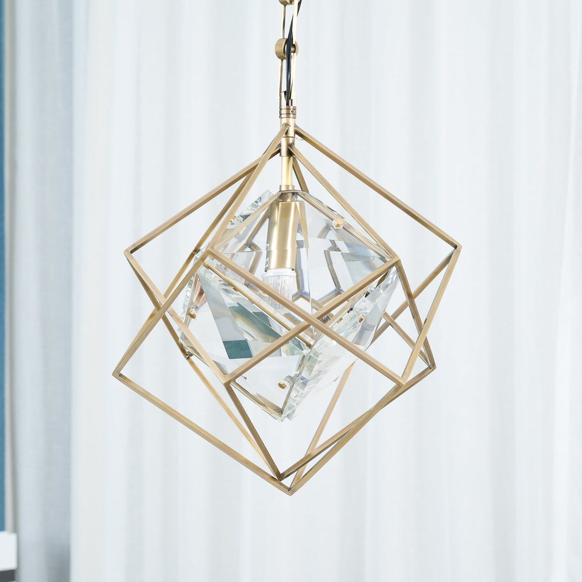 Zovin lampă suspendată Glam din alamă și cristal
