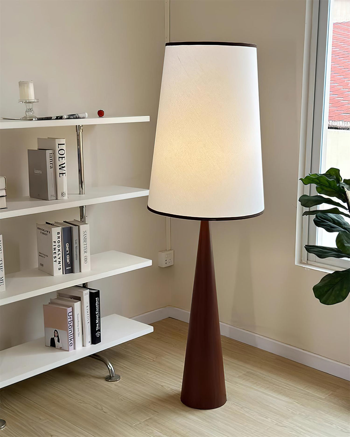 Tage lampadar