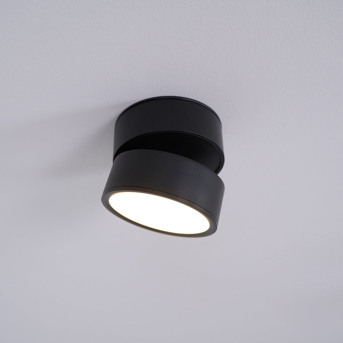 Xavo Surface Recessed Light Spot