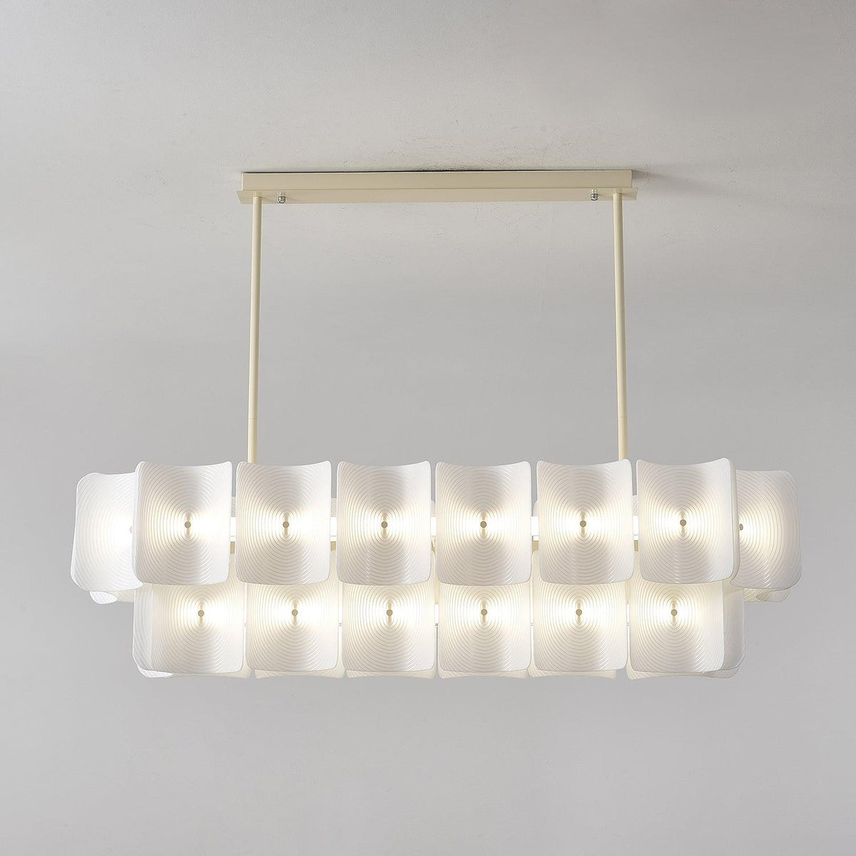 Eirene candelabru