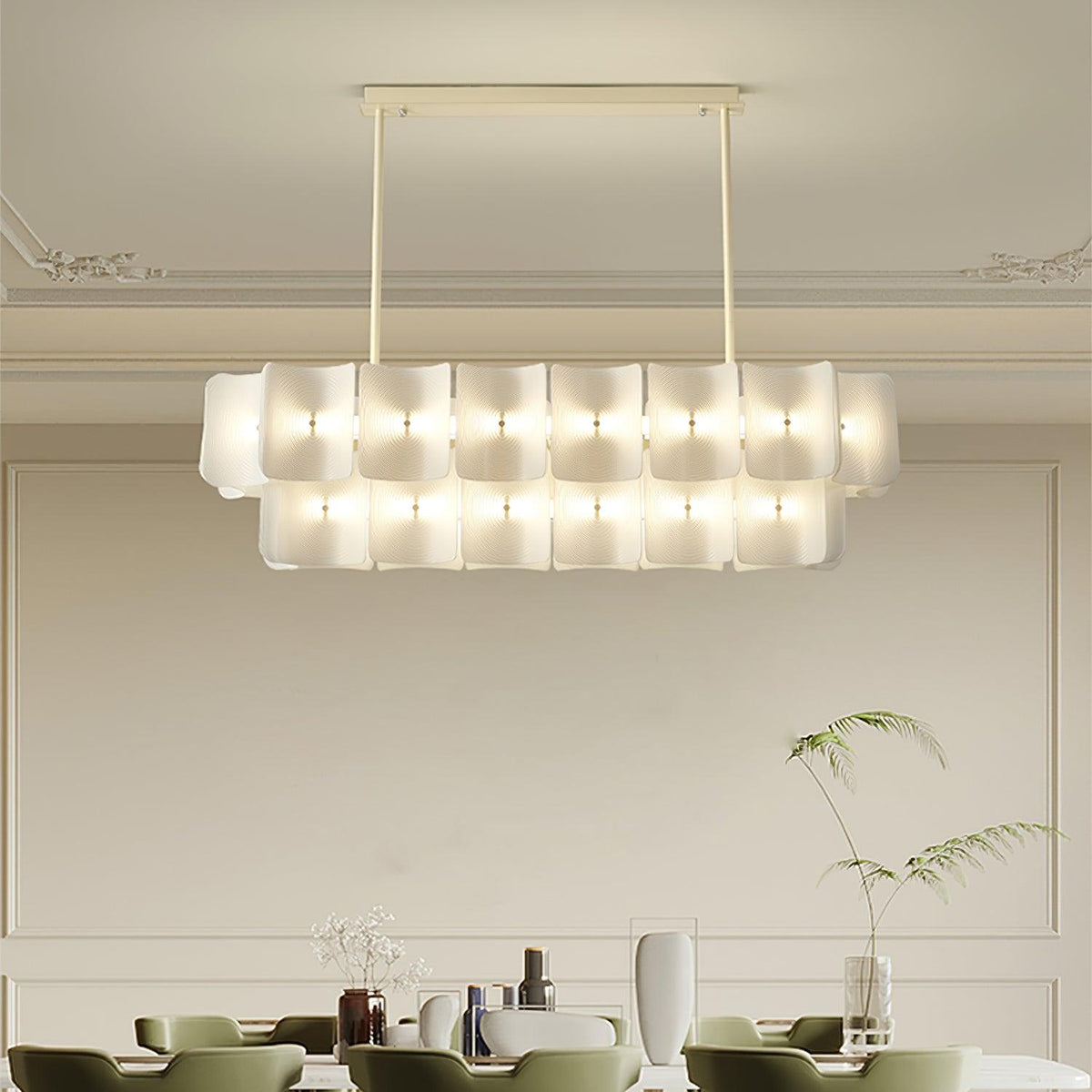 Eirene candelabru