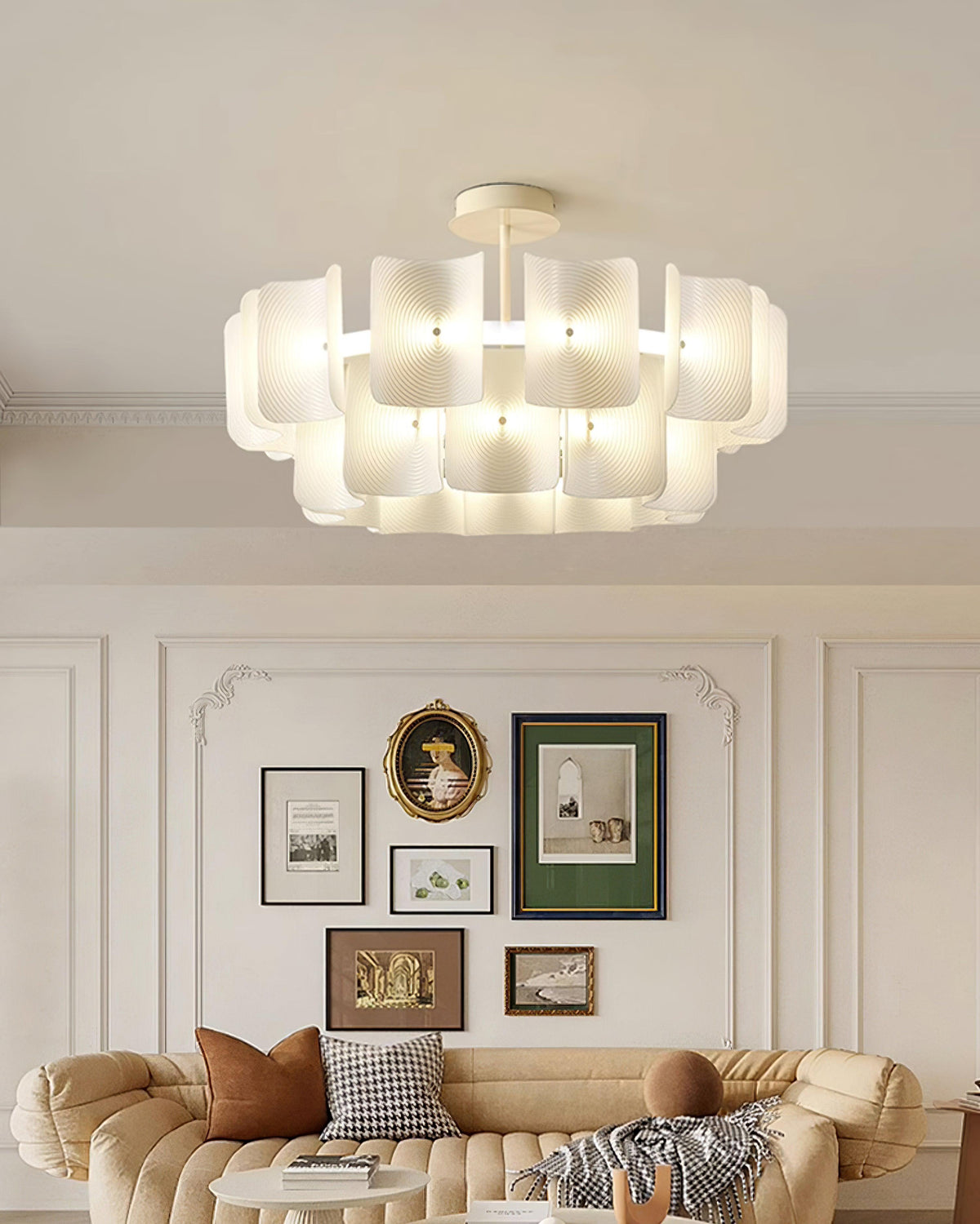 Eirene candelabru