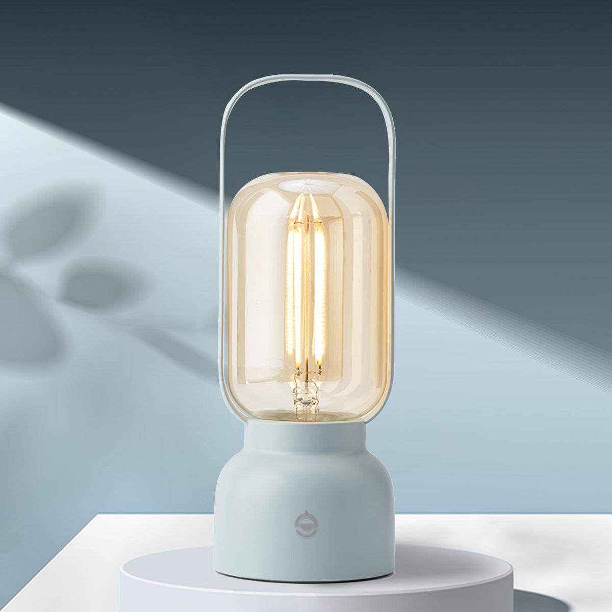 Rivuine lampă de masă