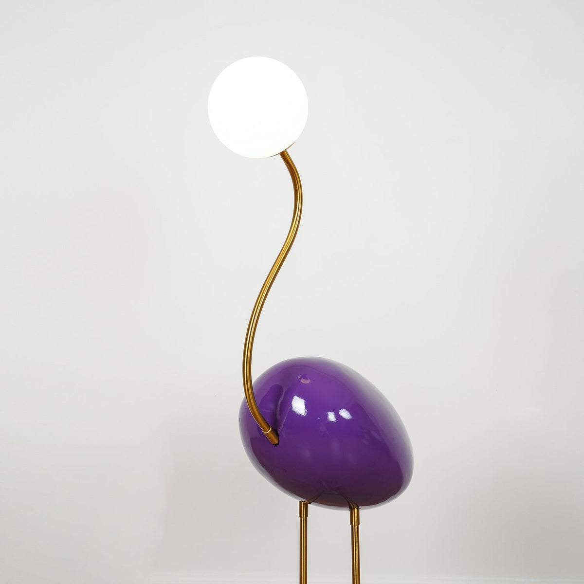 Aveniveria lampadar
