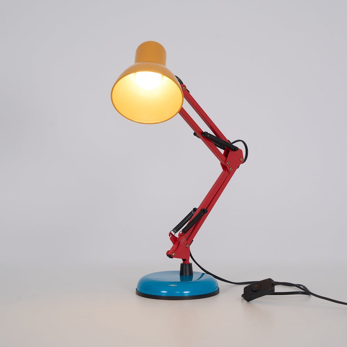 Aven lampă de masă modernă
