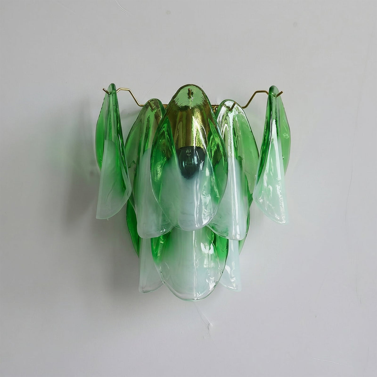 Orelisaine aplică de perete