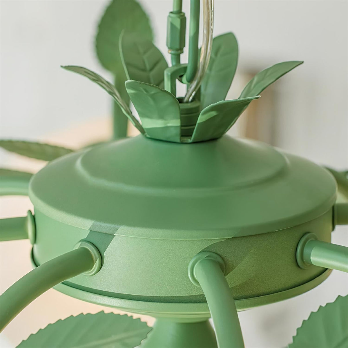 Revo candelabru