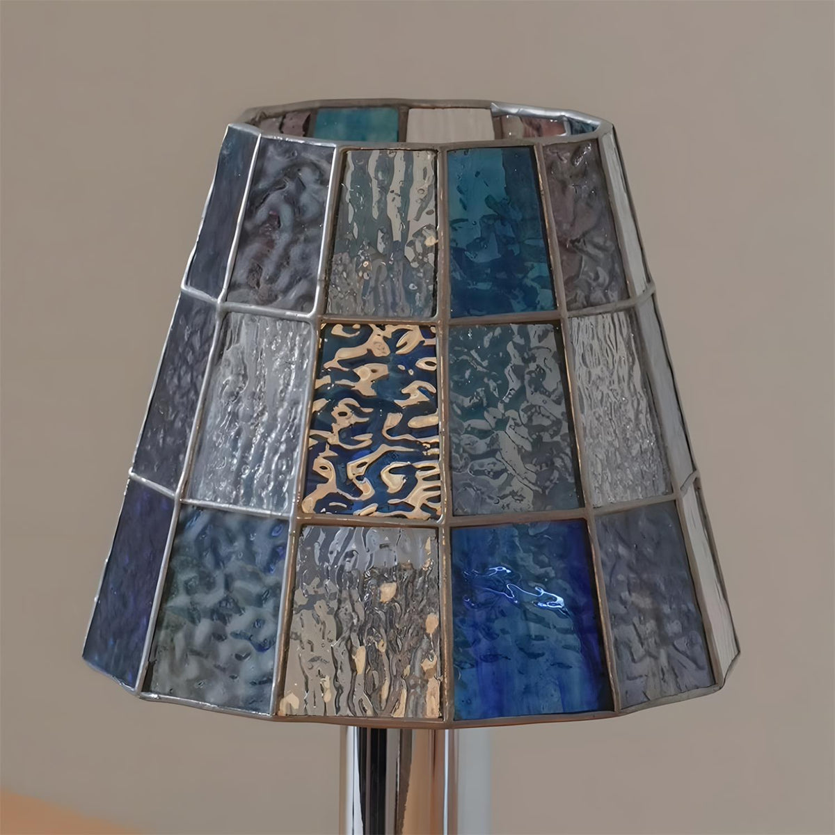 Virauia lampă de masă