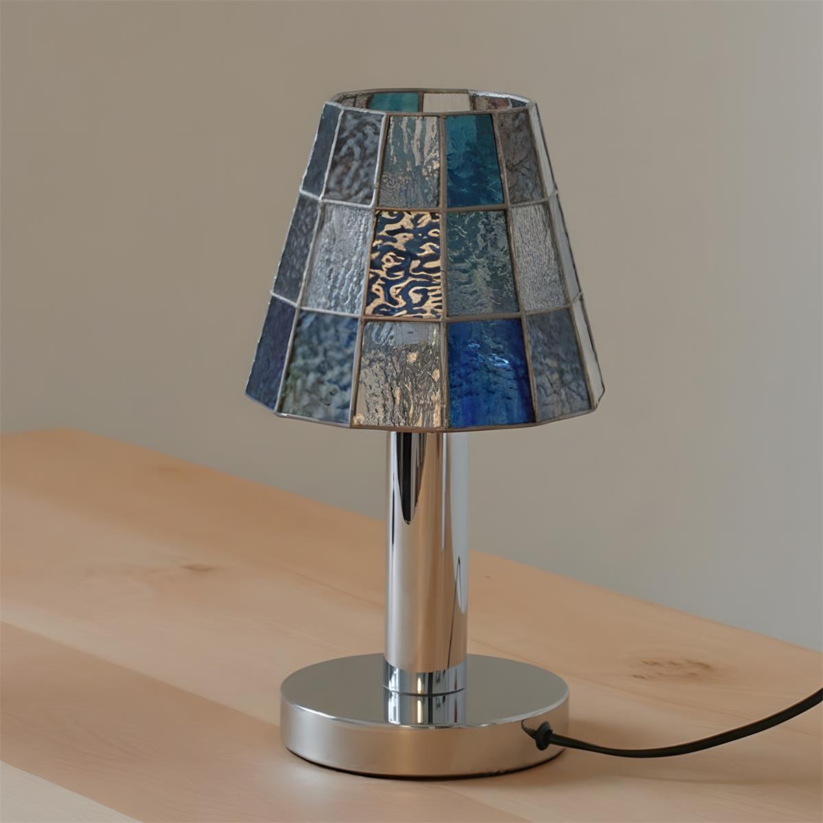 Virauia lampă de masă