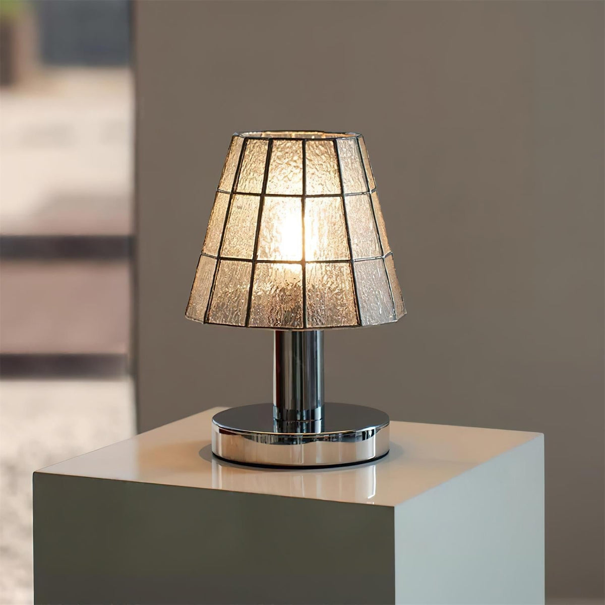 Liorivira lampă de masă