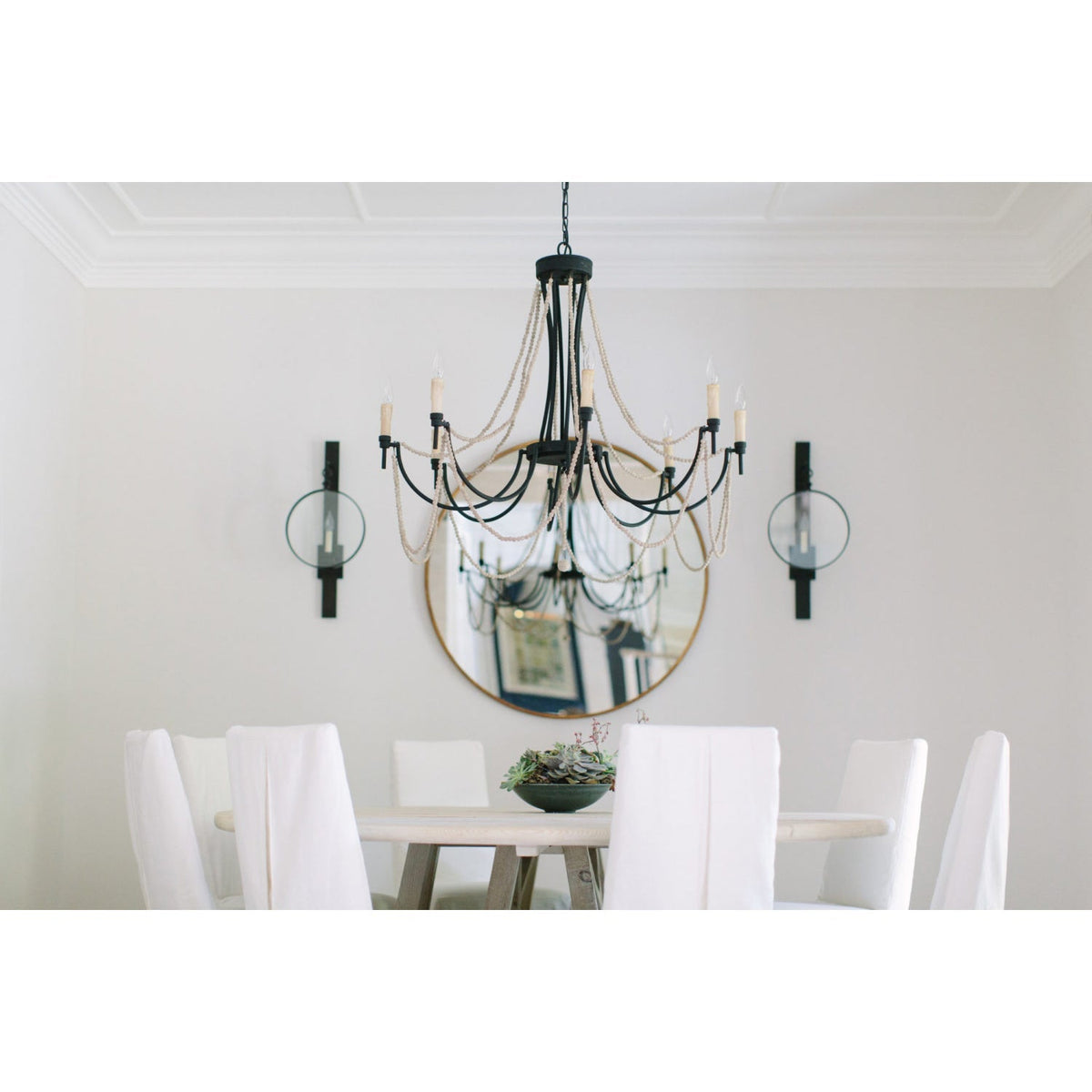 Aveneeon candelabru