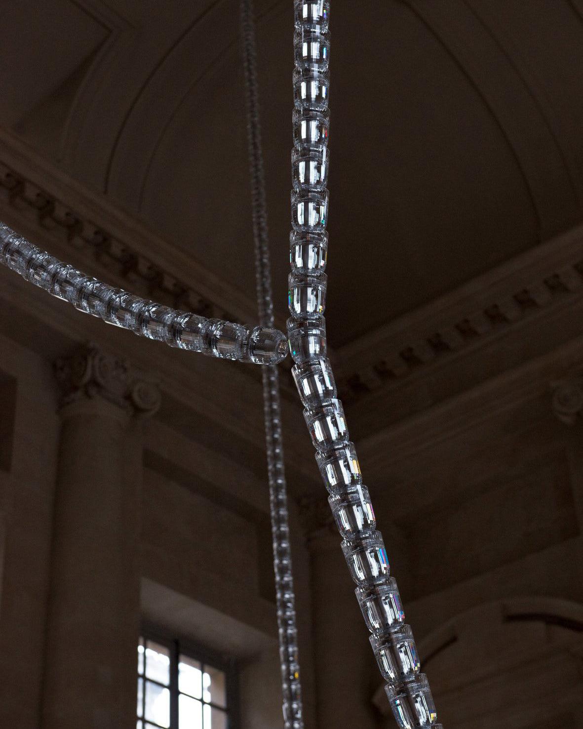 Nexus candelabru din cristal, cromat