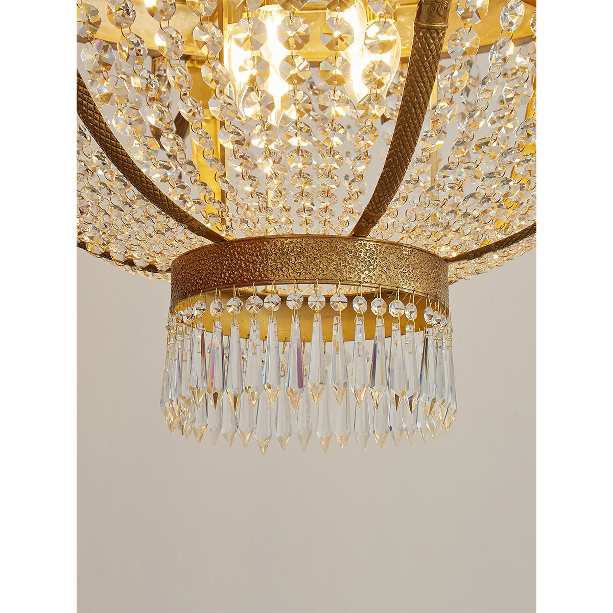 Noralissa candelabru
