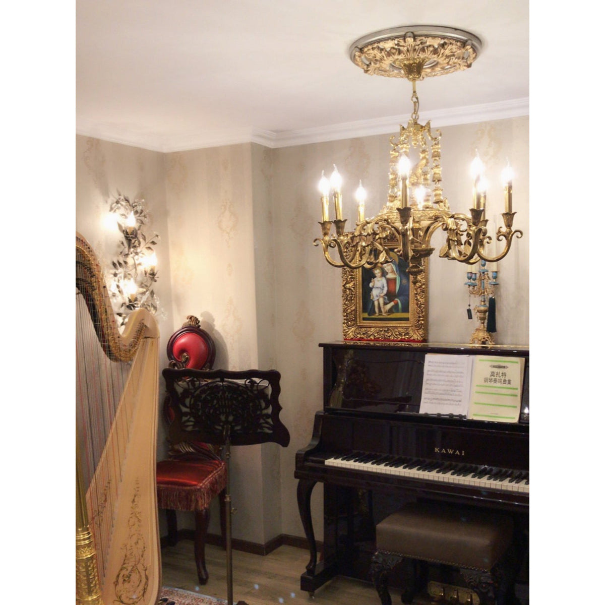 Oriuira candelabru din alamă