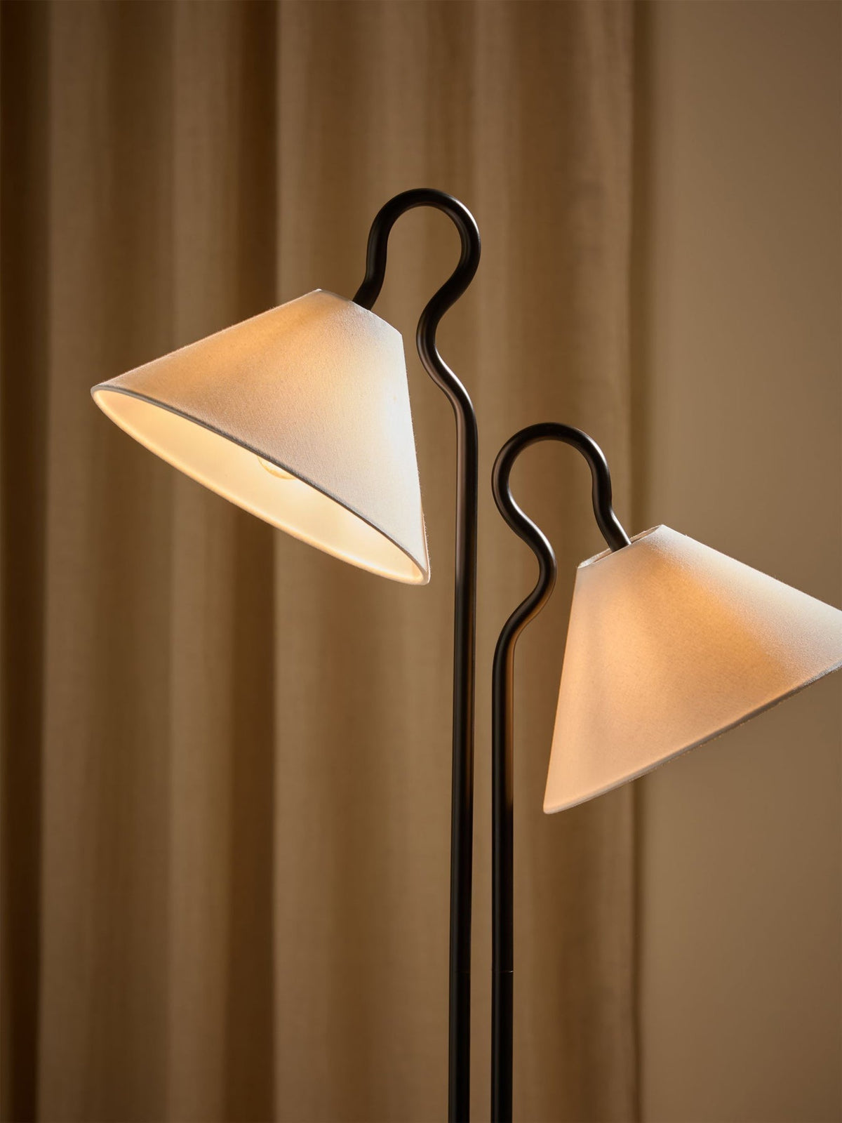 Viraoria lampadar