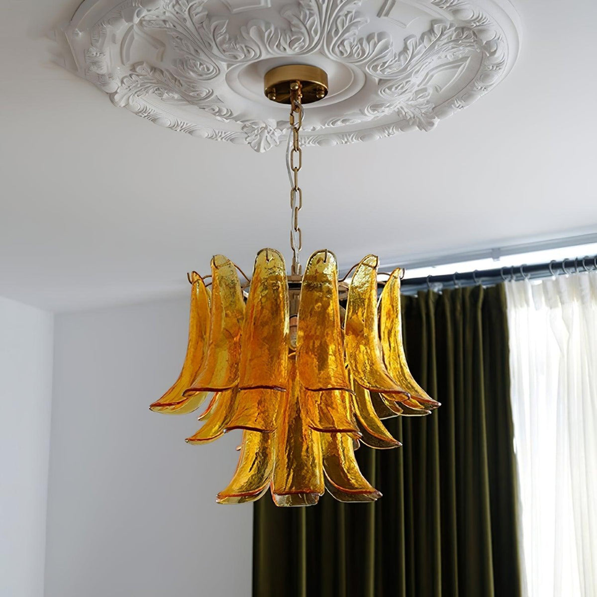 Elvess candelabru din sticlă Murano Frunze Aurii