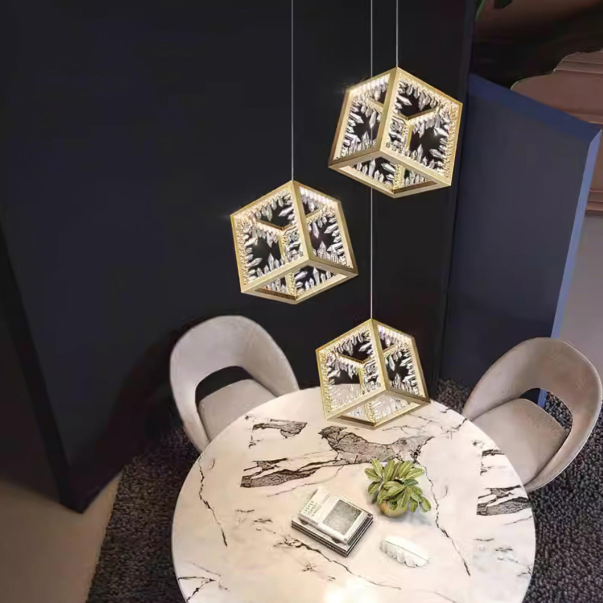 Lattice candelabru