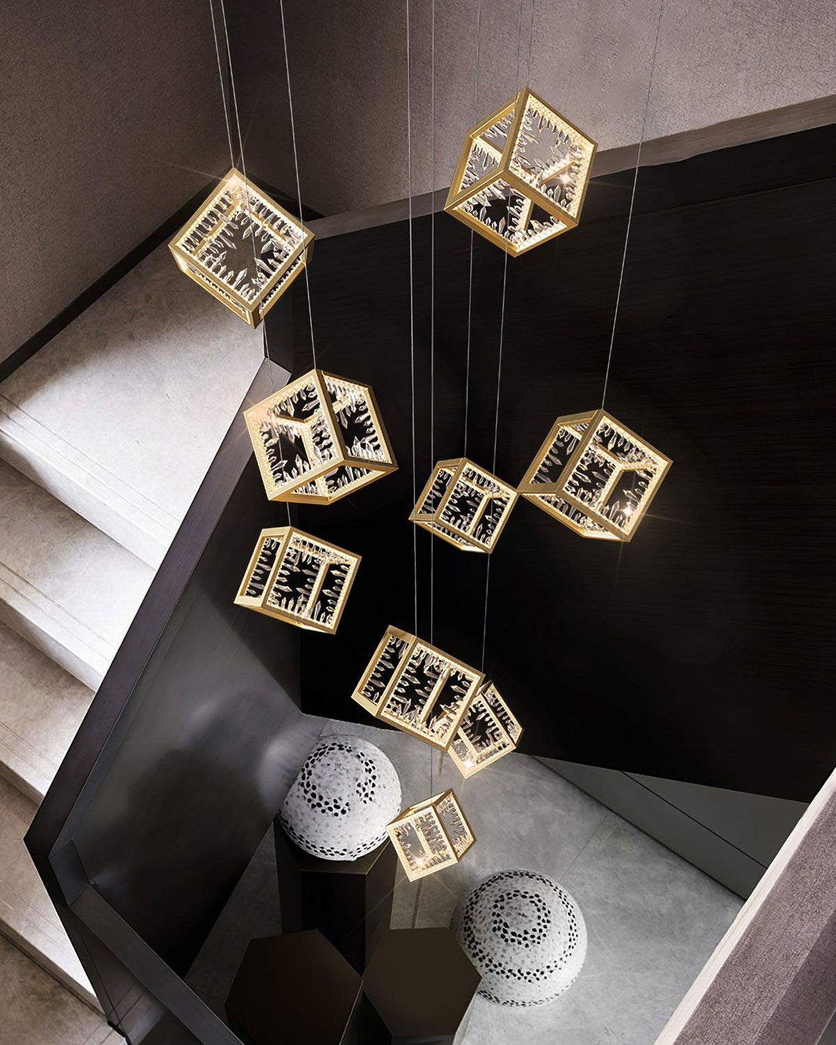 Lattice candelabru