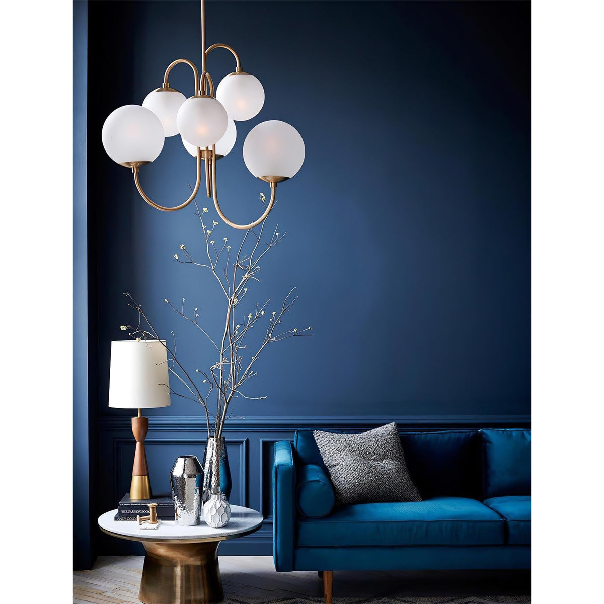 Lumenine candelabru