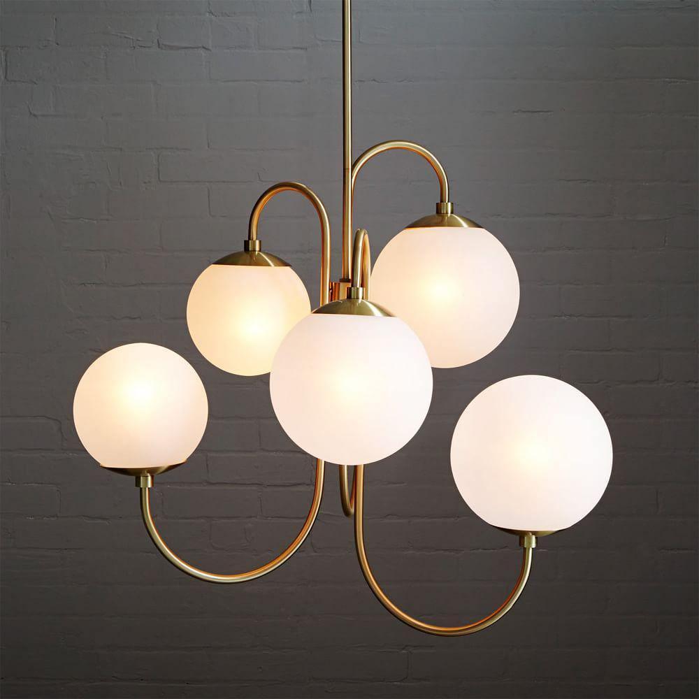 Lumenine candelabru