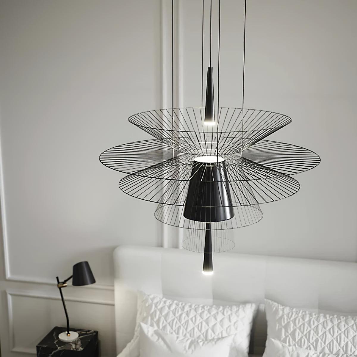 Candelabru Sculptural cu Cadru din Sârmă Stratificată, Centru de Atenție modern Bold