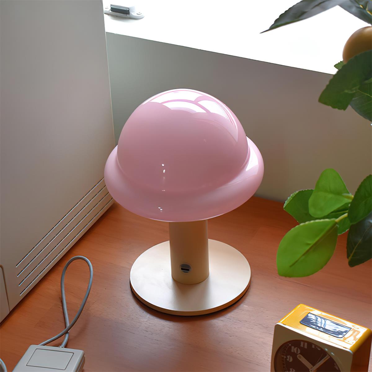 Liorelira lampă de masă