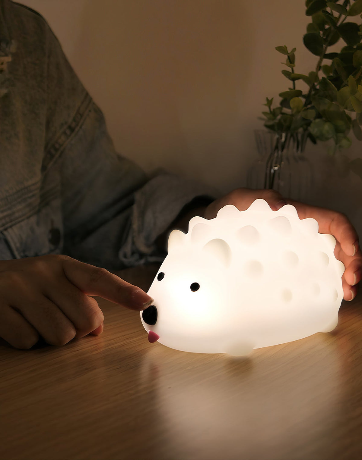 Spike lampă de masă